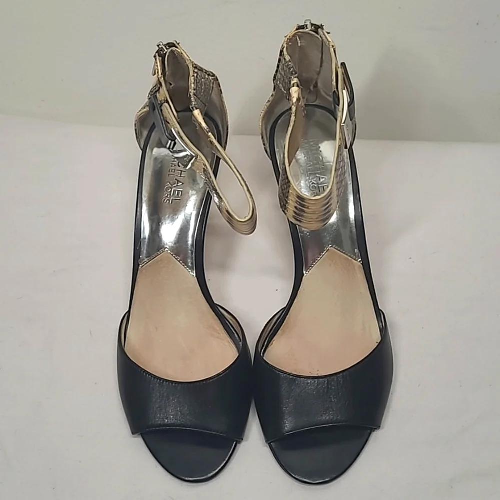 Michael Kors Women's Sandal - Picture 2 of 10